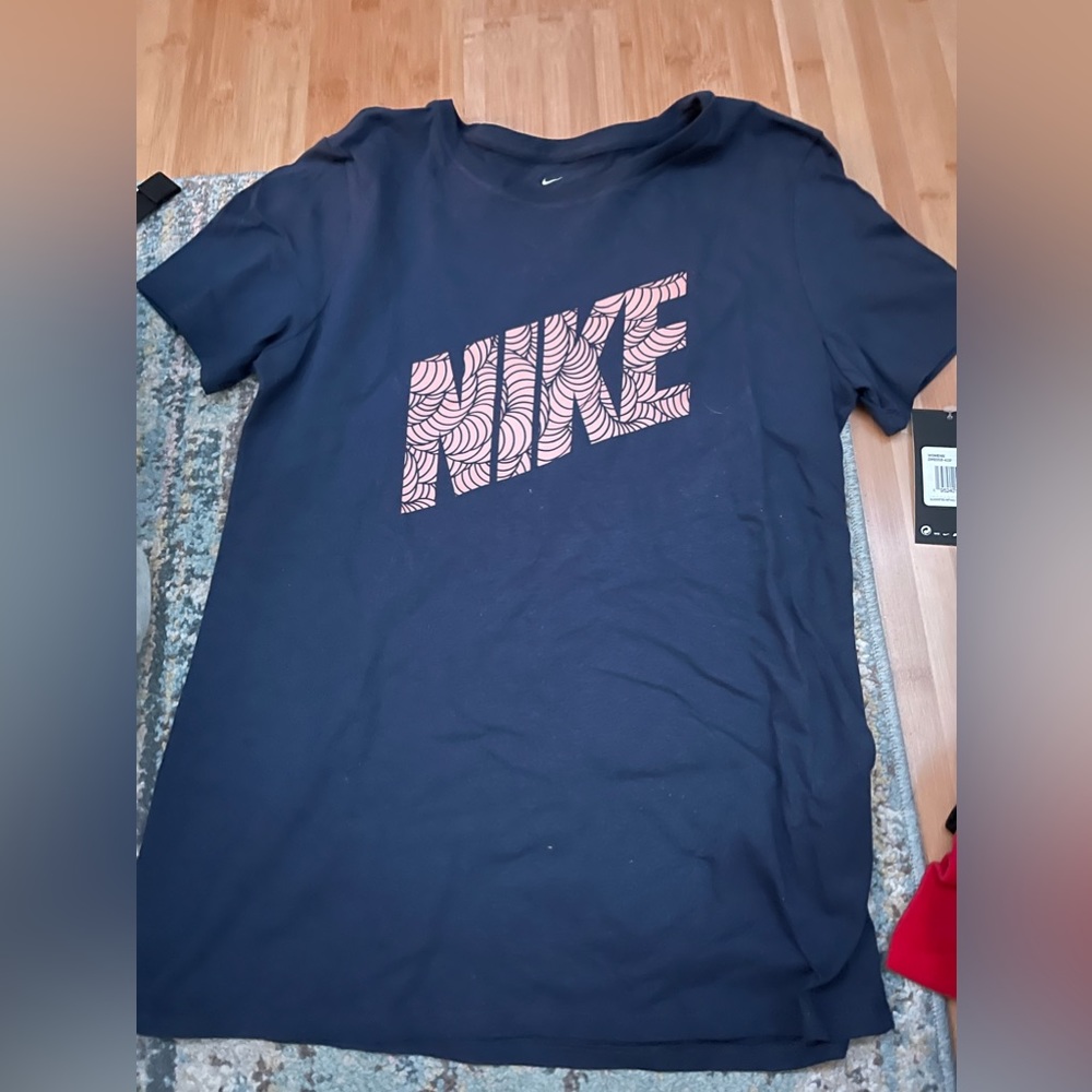 Short sleeve shirt